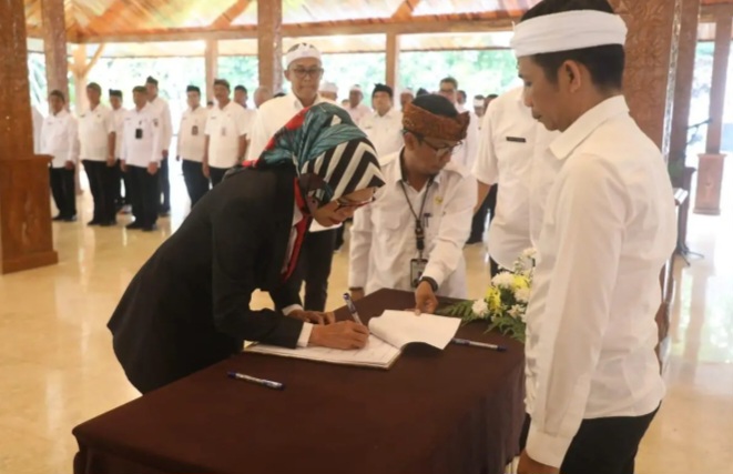 Screenshot_20251003_232916_Chrome