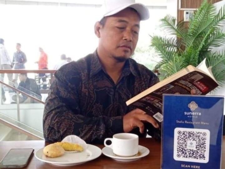 Screenshot_20251006_214934_WhatsAppBusiness